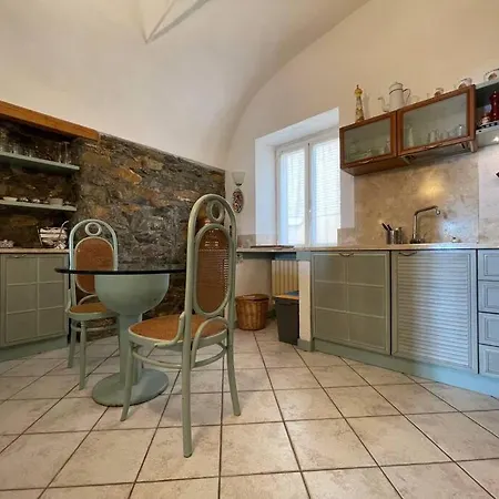 Ferienhaus Ananda House - Garden & Seawiew- Imperia